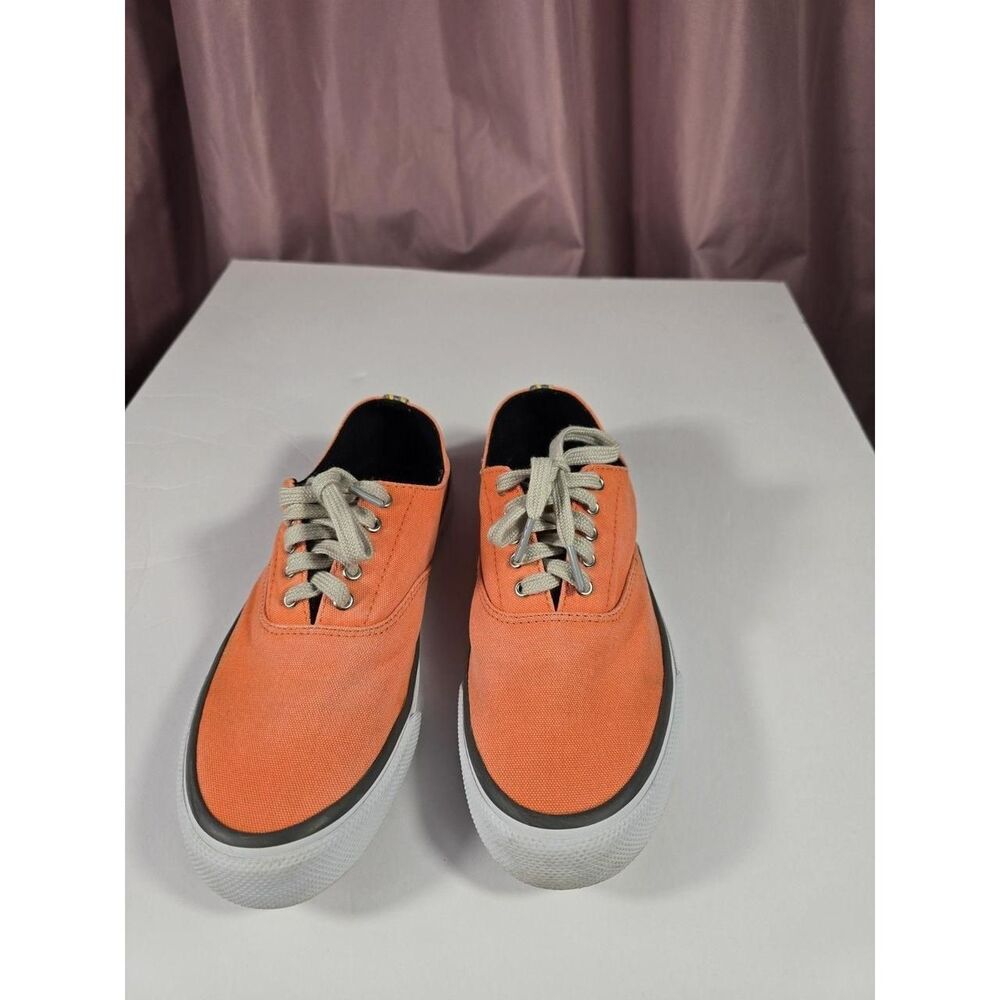 Sperry Multi Dinnerware